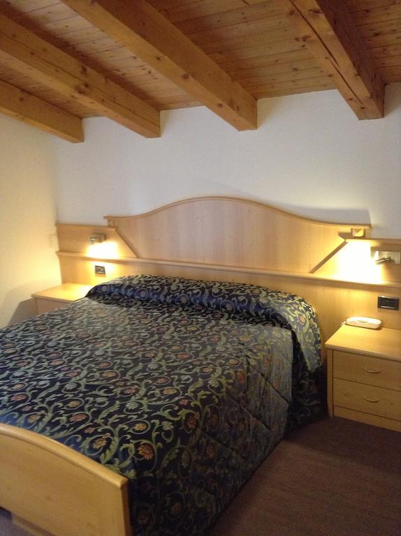 Hotel Ai Pini Vigo di Fassa Luaran gambar