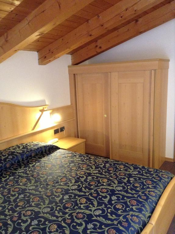 Hotel Ai Pini Vigo di Fassa Luaran gambar