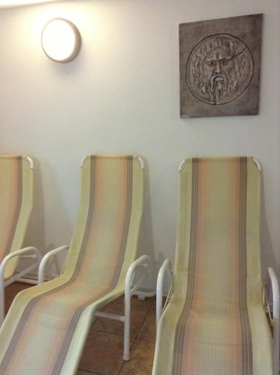 Hotel Ai Pini Vigo di Fassa Luaran gambar