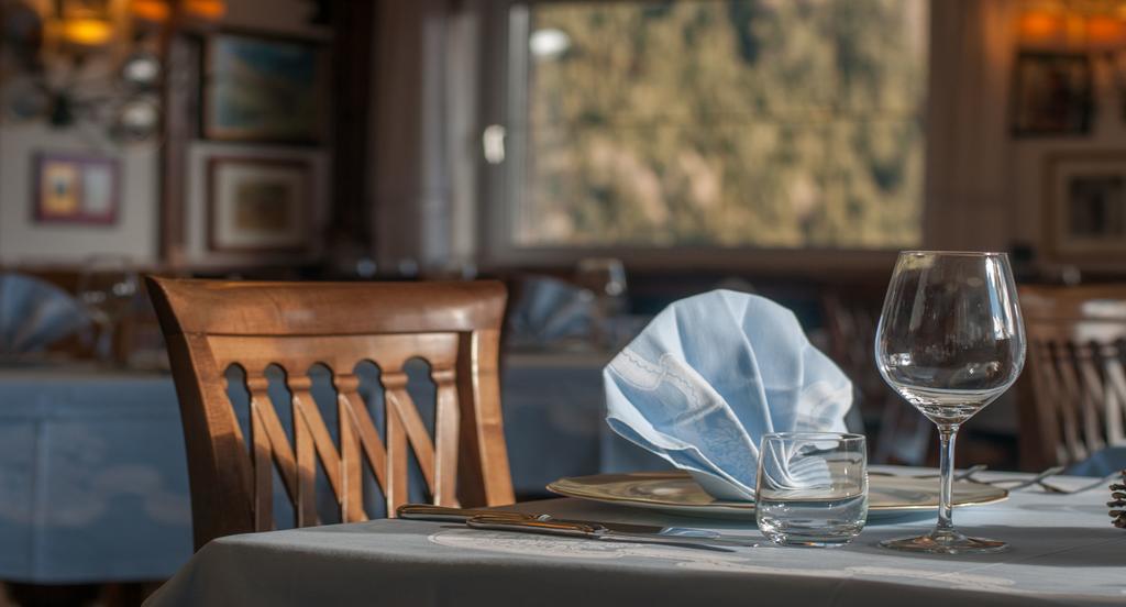 Hotel Ai Pini Vigo di Fassa Luaran gambar